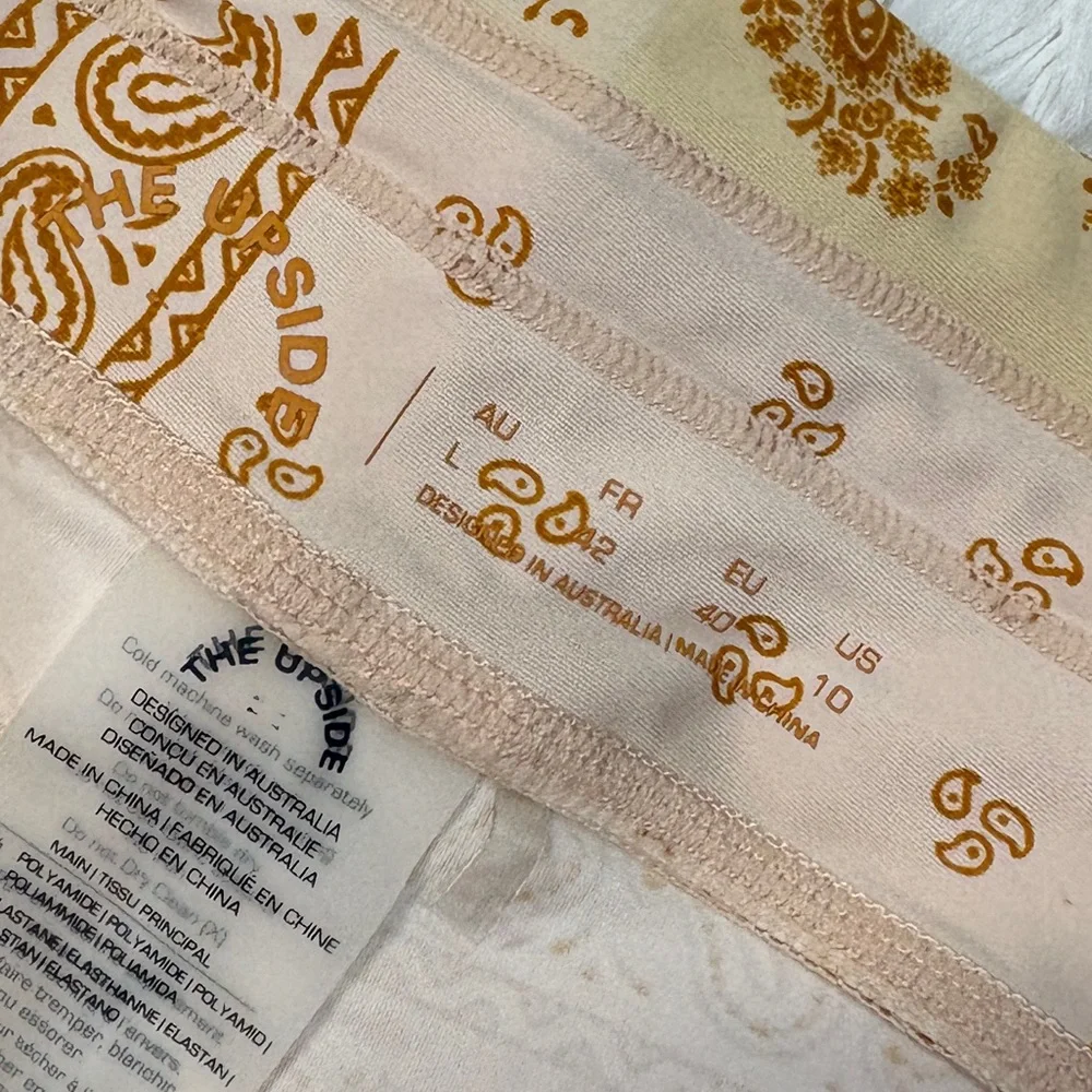 Anthropologie The Upside Carmen High Rise Bandana Leggings - Picture 6 of 6